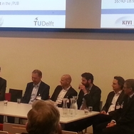 The paneldiscussion consists of Theo Fens, TUDelft TPM; Marten van der Laan, ICT  Automatisering; Marco van Lochem, Alliander;             Olivier Ongkiehong, RVO; Peter Palensky, TUDelft