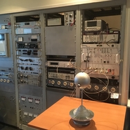 Aanzicht apparatuur van de Dwingeloo Radiotelescoop op 28-10-2017