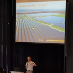 The presentation of Roland Valckenborg (SolarBeat and Seac - © www.kivi.nl/el